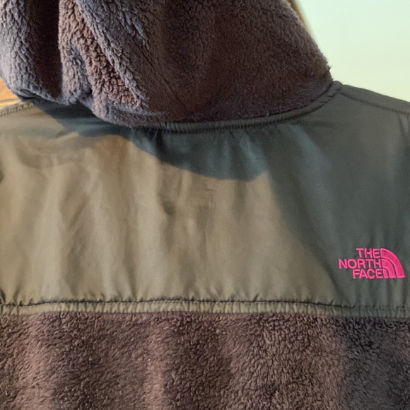 Jacket - Picture 9 of 9